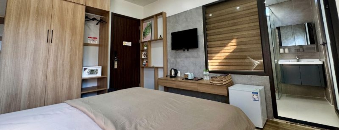 Hotel With Restaurant in Cat Ba for a Perfect Island Stay