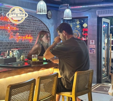 Cocktail Night in Cat Ba: Best Pub Experience in Cat Ba Town