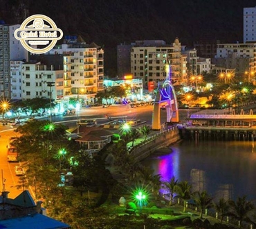 Best Nightlife in Cat Ba: What to Do at Night in Cat Ba Town