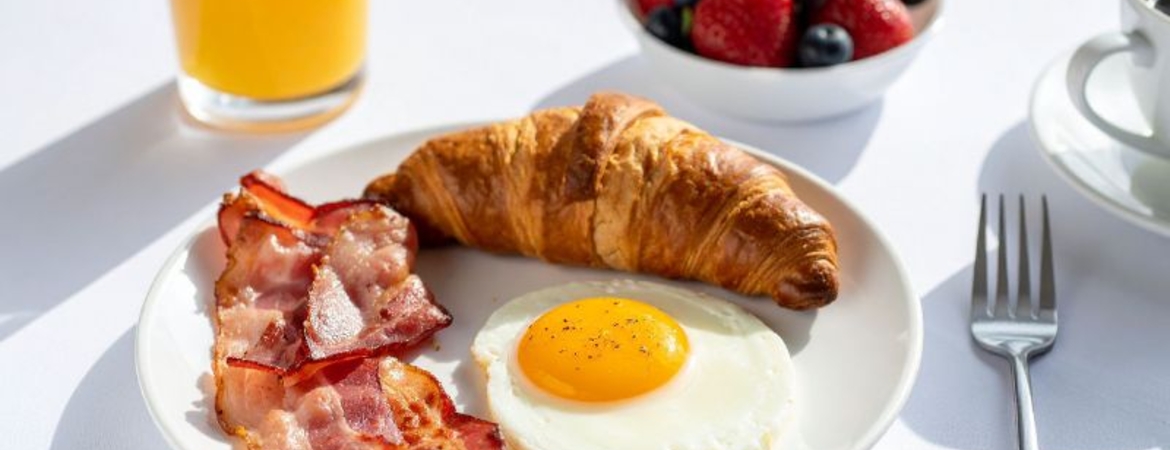 Breakfast Restaurant in Cat Ba: Best Places to Start Morning