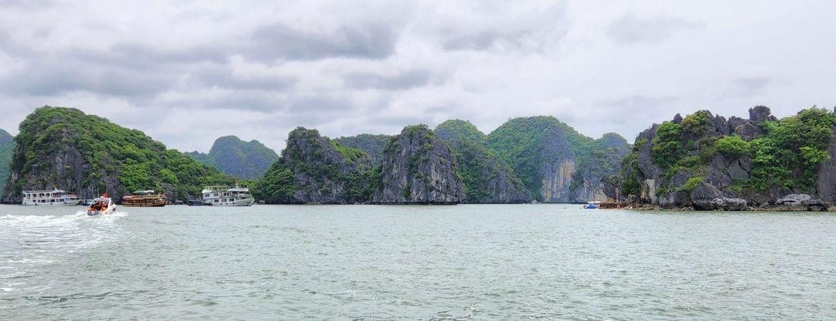 Top 7 Bãi Biển Đẹp Nhất Cát Bà 2026: Cát Cò, Tùng Thu Và Hành Trình Vịnh Lan Hạ