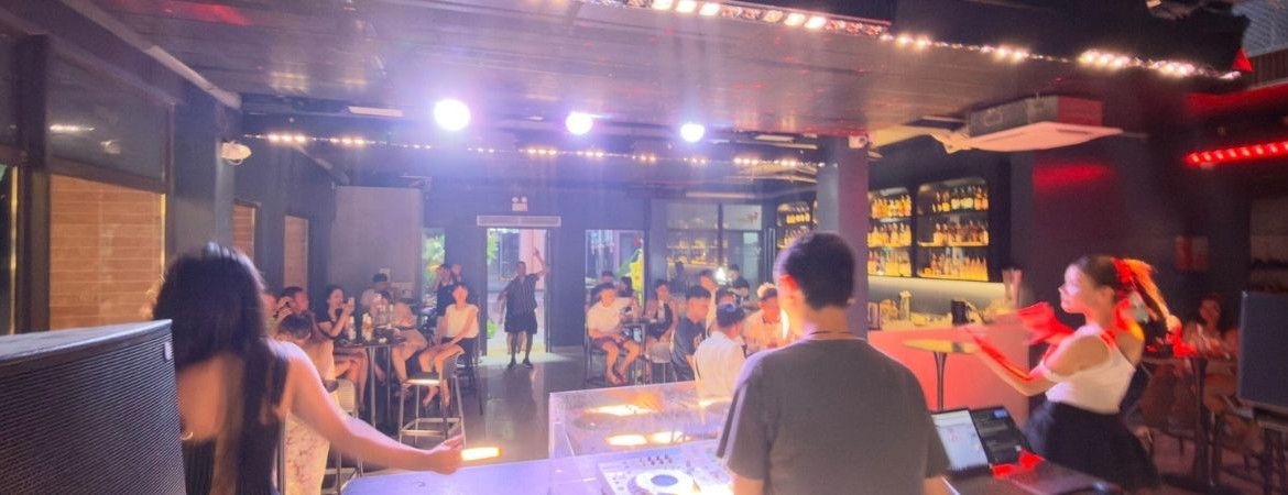 Cát Bà Về Đêm 2026: Hướng Dẫn Toàn Tập Về DJ, Party Và Beach Club