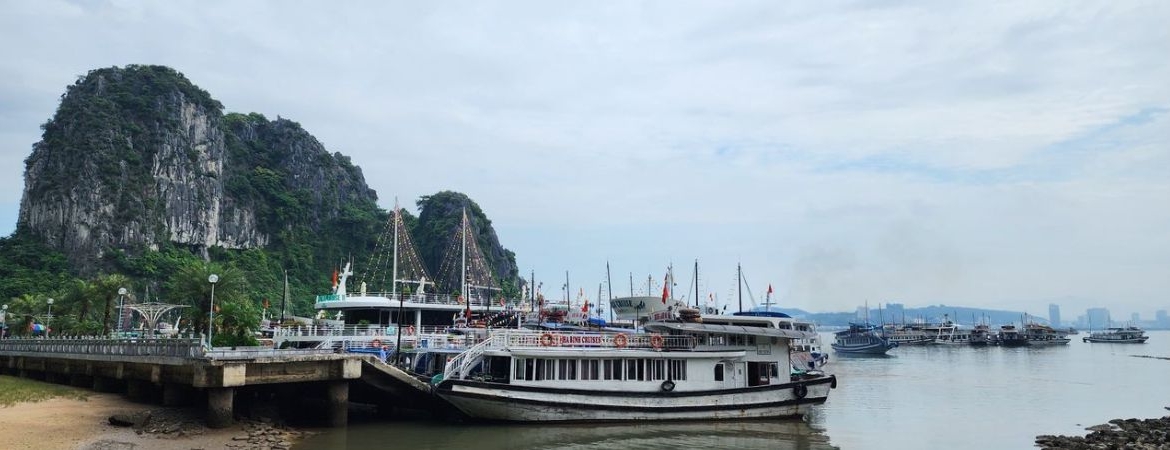 Cát Bà Ở Đâu? Hướng Dẫn Di Chuyển Từ Hà Nội 2026