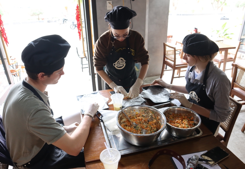 QUIRI PUB & RESTAURANT