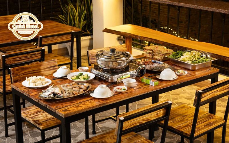 Cat Ba Serena Restaurant