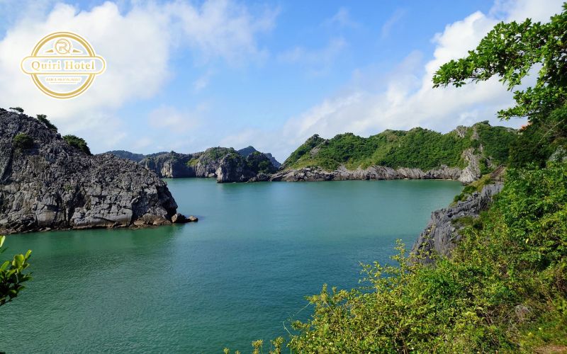 What to Pack for Cat Ba Weather in December