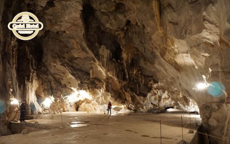 What is Cat Ba Hospital Cave?