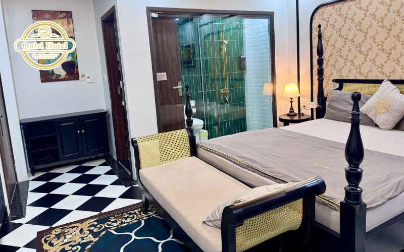Quiri Hotel Cat Ba Location & Beach Access