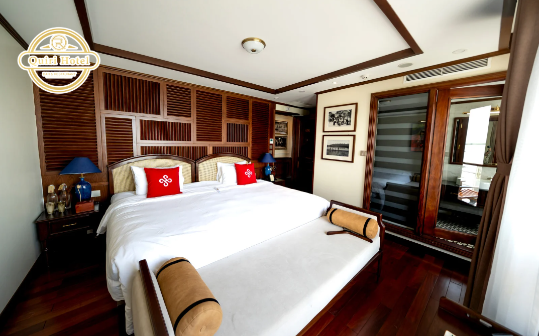 When Is the Best Time to Book a Hotel in Cat Ba?