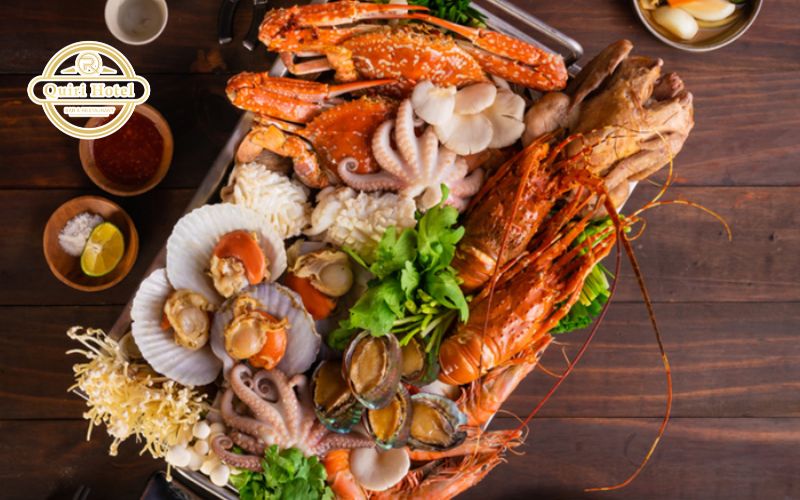 Steamed seafood (illustrative image)