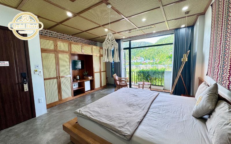Experiences and Travel Convenience Beyond Accommodation