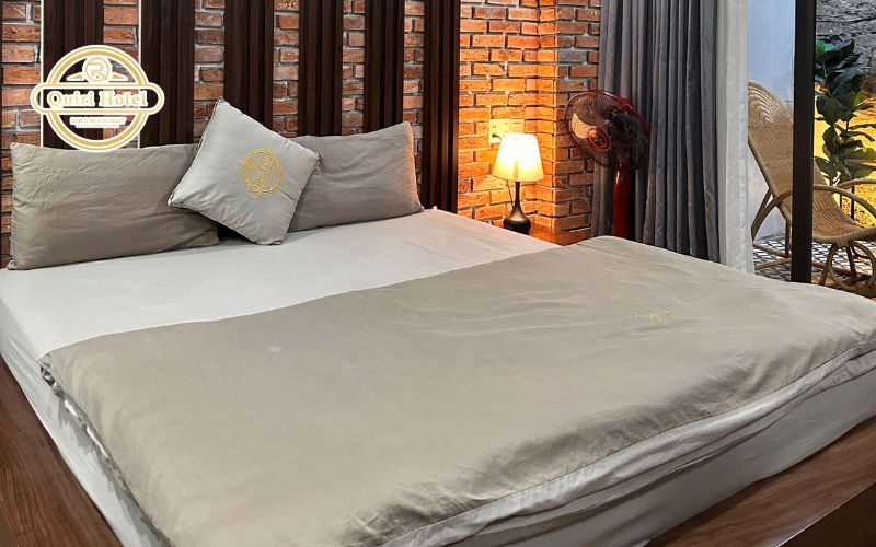 Budget Friendly Hotel Cat Ba